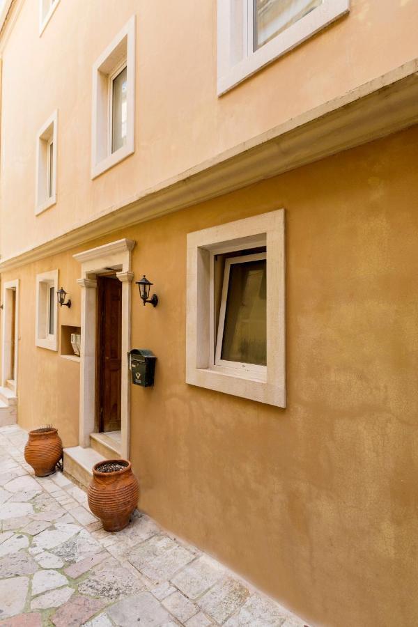 Stylish Old Town Apartments Corfu  Exteriör bild